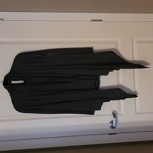 Lululemon Universal Wrap (Size 4)